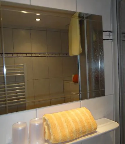 ゲストハウス Elisabeth 3*