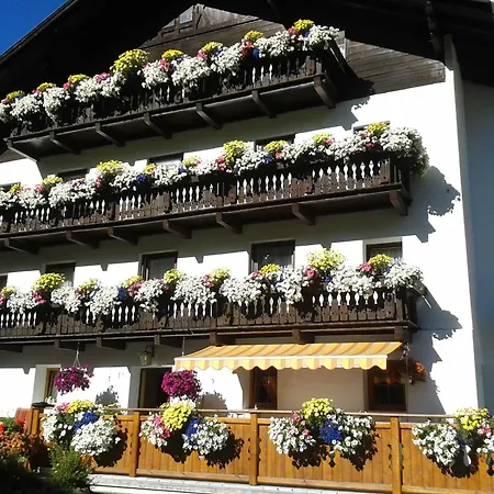 Elisabeth 3*